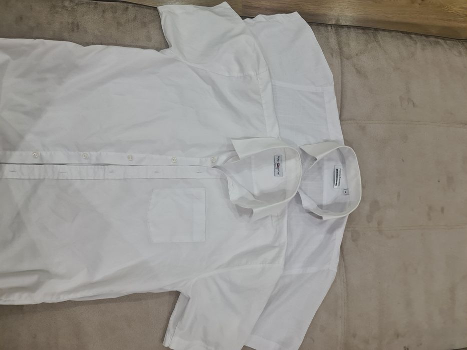 Рубашки разные мужские