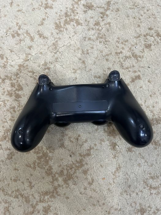 Джойстик на ПС 4