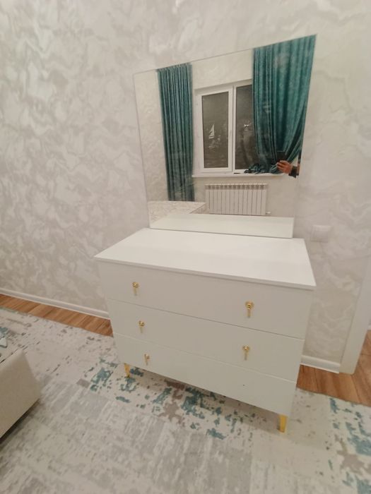 Продаю кровать с матрасом