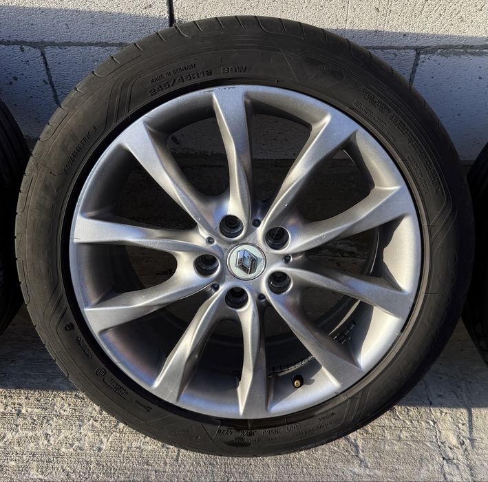 Jante Keza pt Renault Megan  RS /R18