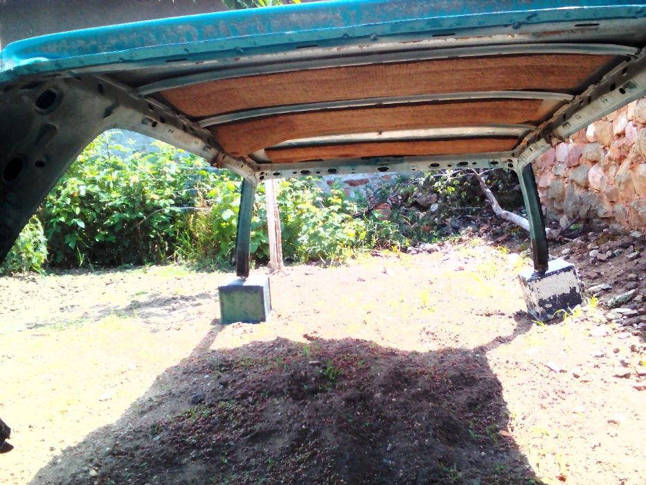 ТАВАН 4-ри врат ГОЛФ,1 среднa дясна колонa за Голф 2