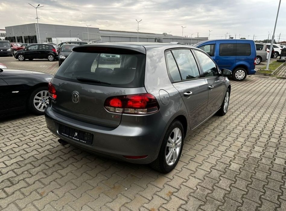 Volkswagen Golf 6 - 1.4 TSI 160CP - Alcantara * Senzori * Pilot Aut.