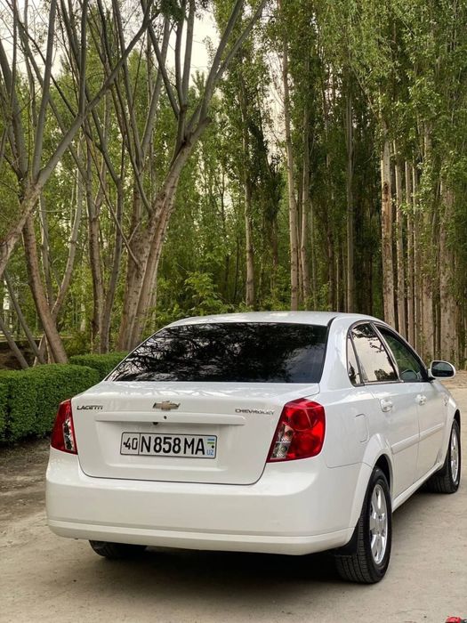 Jentra 2015 yil 300.000 ming yurgan moshina ideal xaydashga tayyor