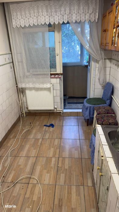 Apartament 2 camere, semidecomandat,confort 1