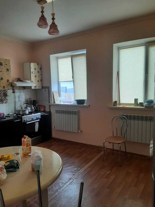 Срочно продается коттедж в ст аэропорт.2014г постройки.