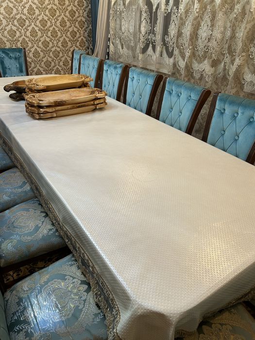 стол для зала 4 м