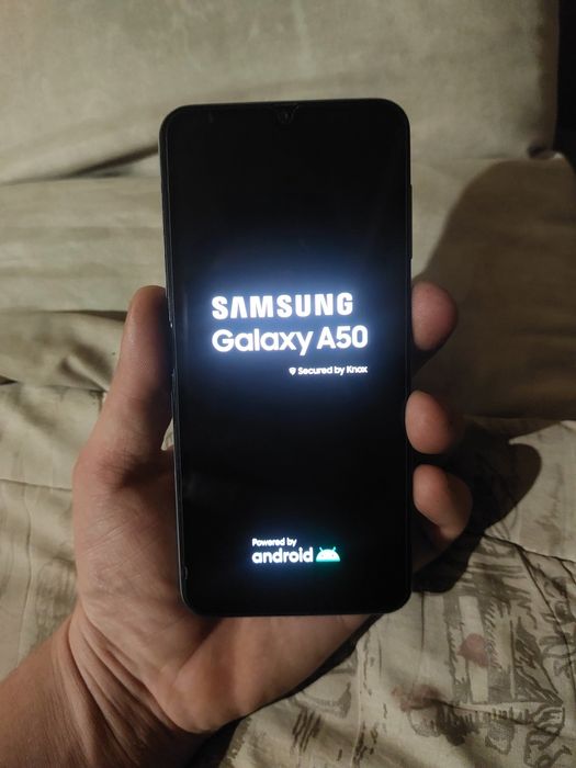 Samsung A50 продам или обмен