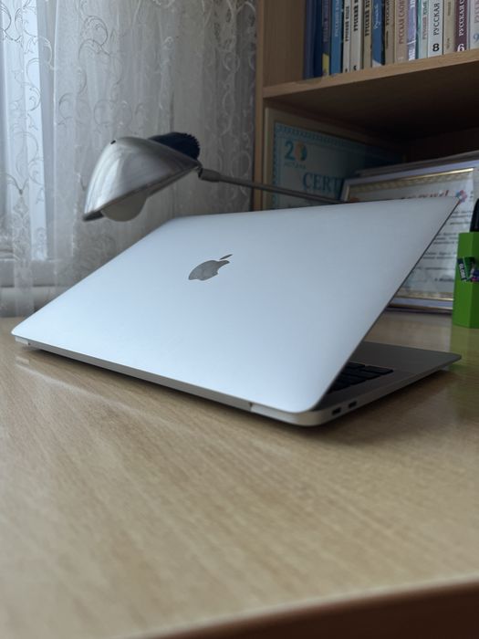 Macbook Air m1 8/256