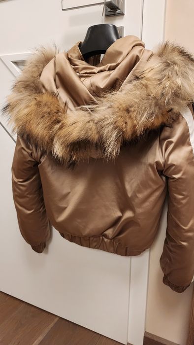 Грейка Guess и яке AVIN