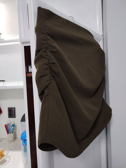 Нови поли Zara M размер