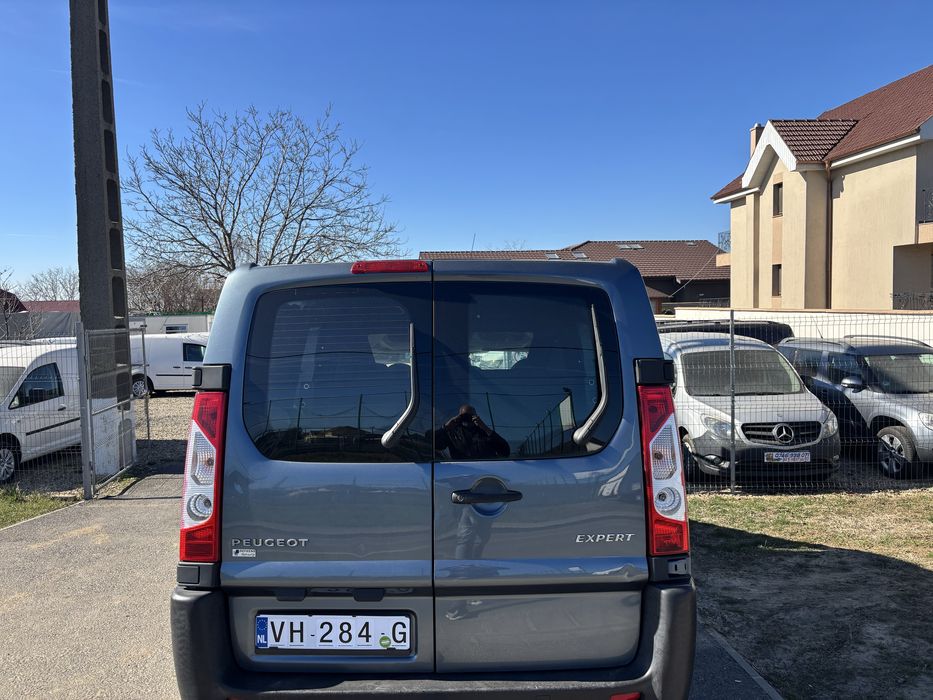 Peugeot expert 2.0 hdi lung 6 locuri posibilitate rate