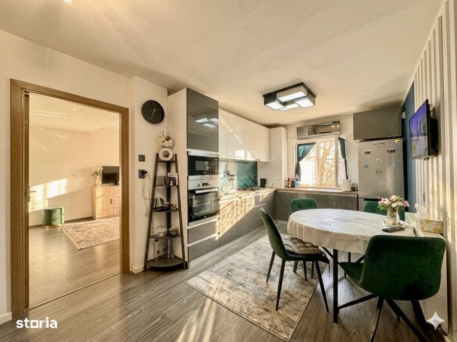 Apartament 3 Camere Decomandat | 2 Bai | Zona Str. Bucuresti | Boxa 15 — fotografia 1
