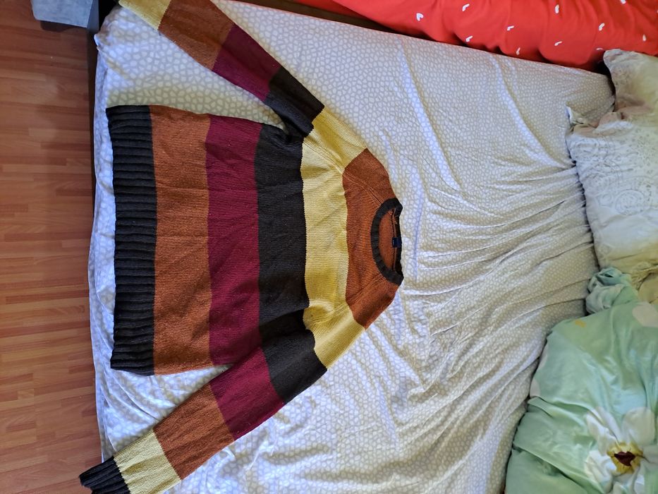 Pulover GAP (nu stussy,evisu,ed hardy,true religion,dickies,carhartt)