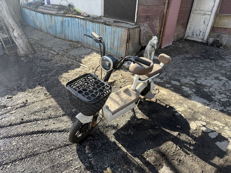 Продам электросамокат