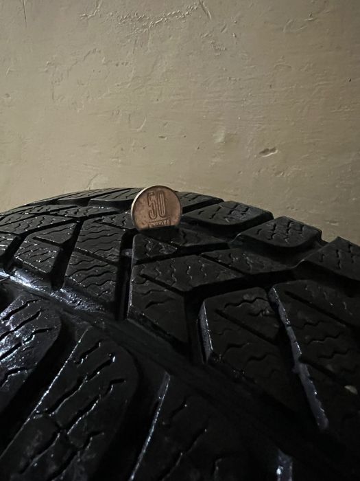 Anvelope  IARNA 215 60 R16 M+S