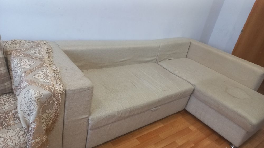 Отдам даром диван и кресло