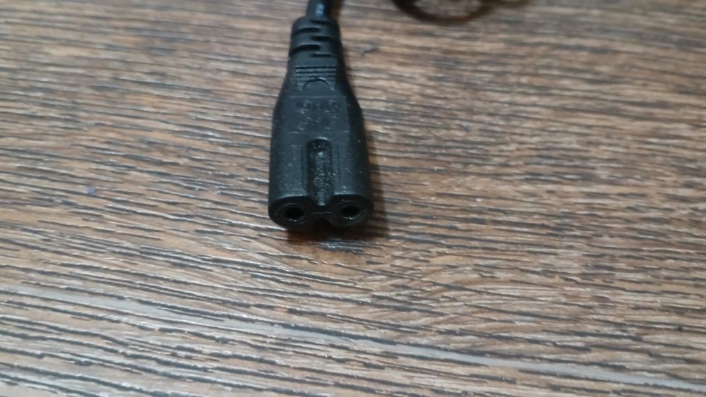 Шнур для телевизора, сетевой шнур.