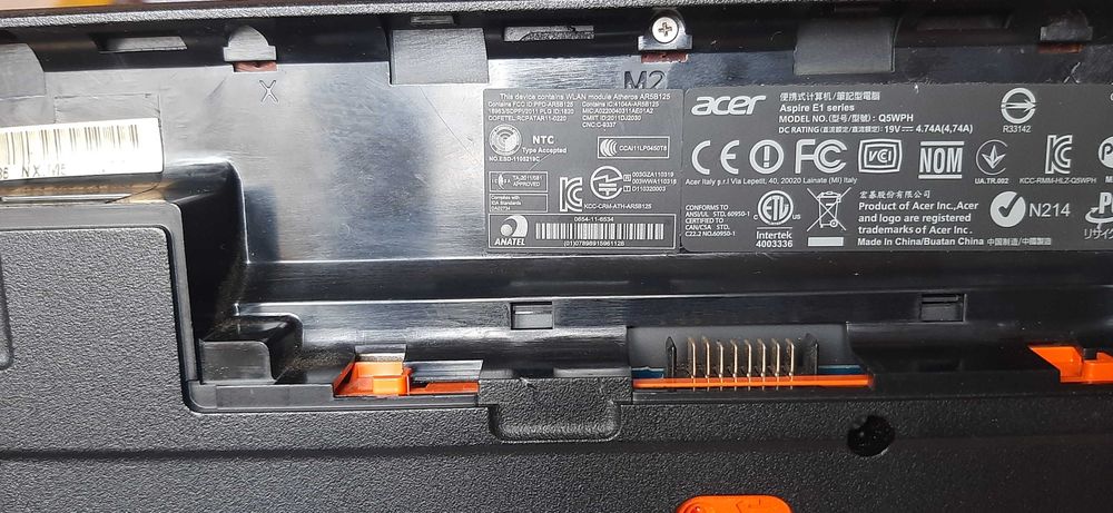 Лаптоп Acer Aspire e1 seria