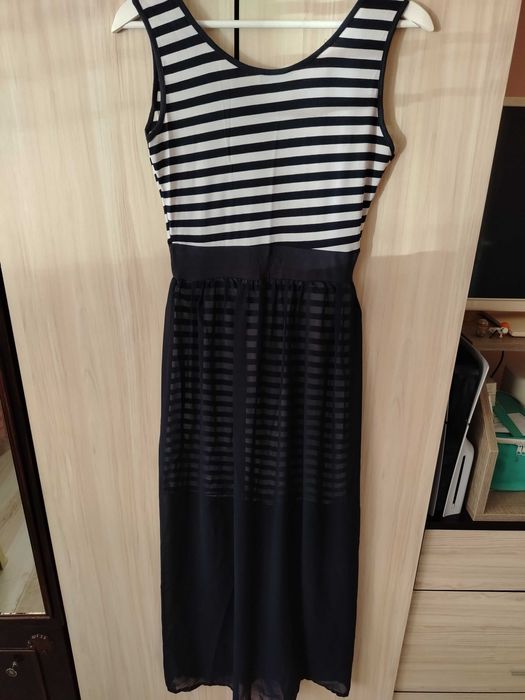 Рокля дълга с тюл