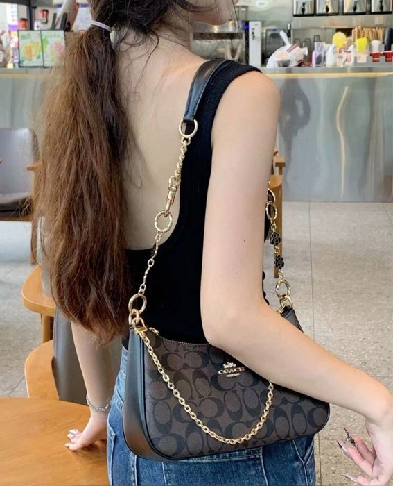 Продам сумки Coach натуральная кожа