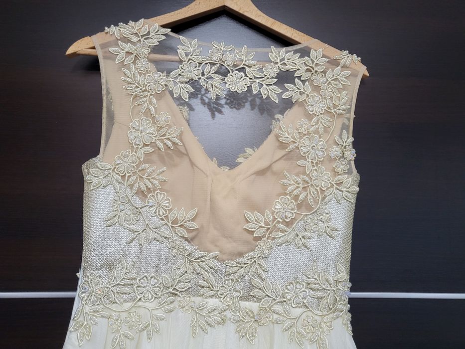 Rochie de ocazie crem