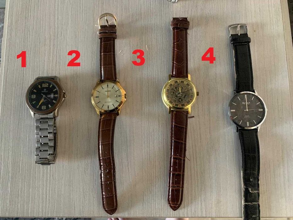 Продам мужские наручные ЧАСЫ