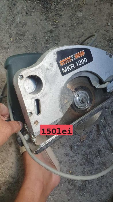 Scule in stare de functionare.