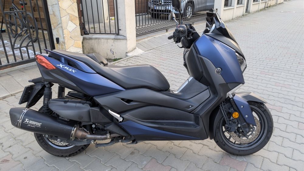 Yamaha X-MAX 400