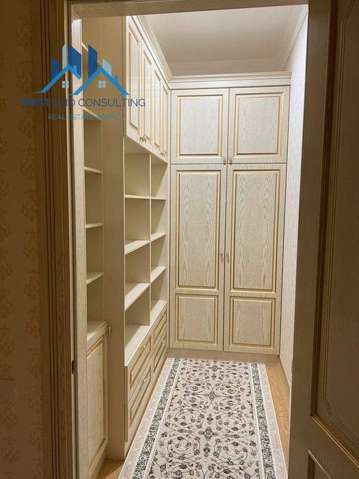 ГАБУС | For Rent |  180м2 - 4 комнат, С новым Евроремонтом