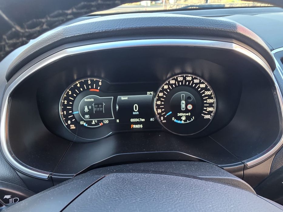 Vând Ford Edge 65000 km