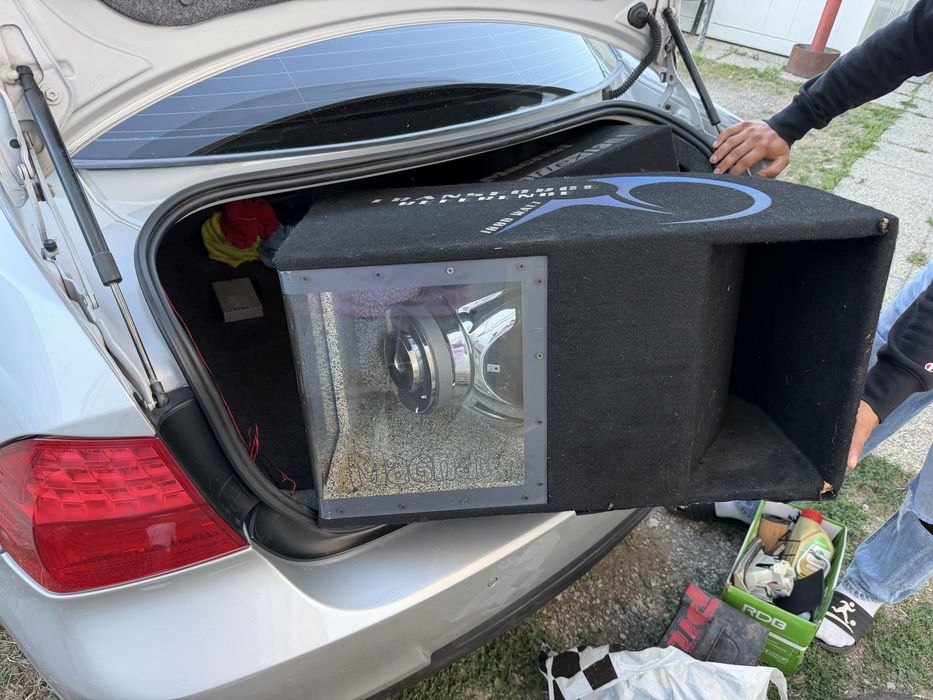 vand subwoofer auto