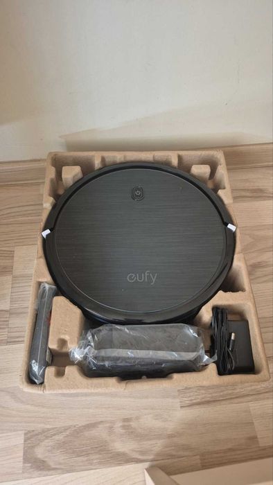 Прахосмукачка-робот EUFI 11S - НОВА
