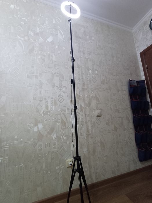 Кольцевая лампа 26см