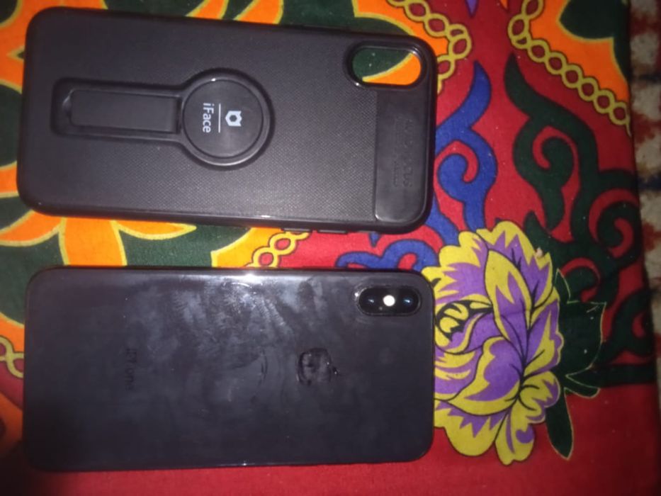 Айфон Х срочно сатылады саудасы бар