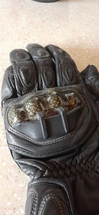 Мотоперчатки кожаные Tschul с карбоновой защитой