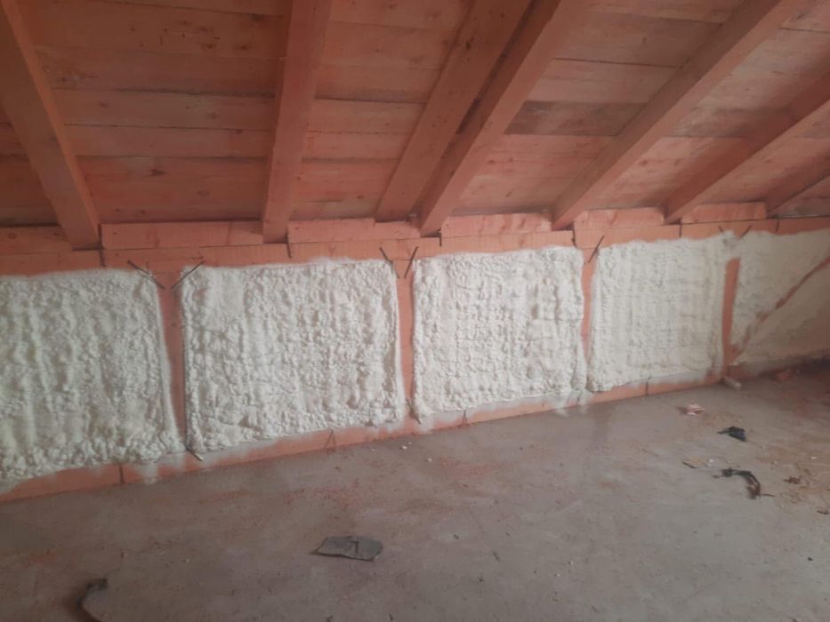 Izolatii Termice cu Spuma Poliuretanica