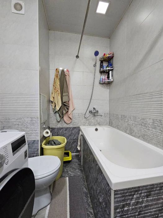 Продам 3х ком. Метро Горького!