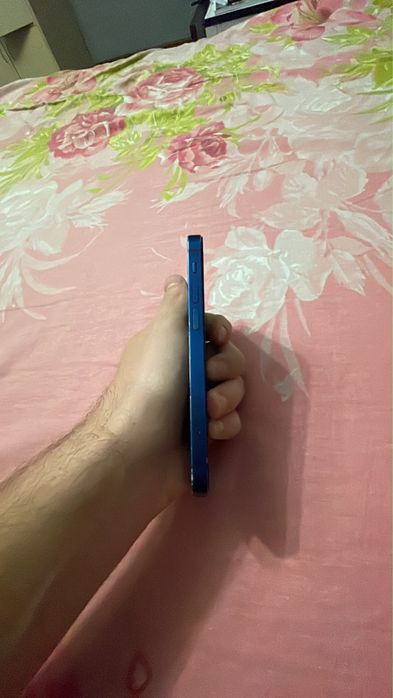 Продам iphone 12 mini