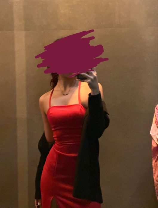 Платье красное вечернее