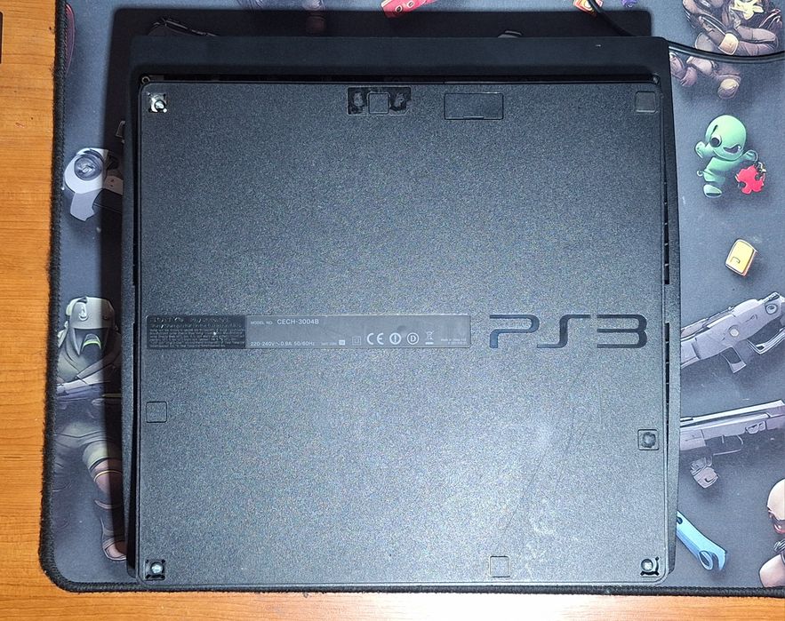 Vand ps3 slim modat si maneta, cu laserul defect