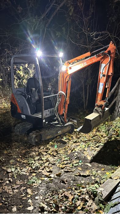 Lucrari miniexcavator 1,6 tone