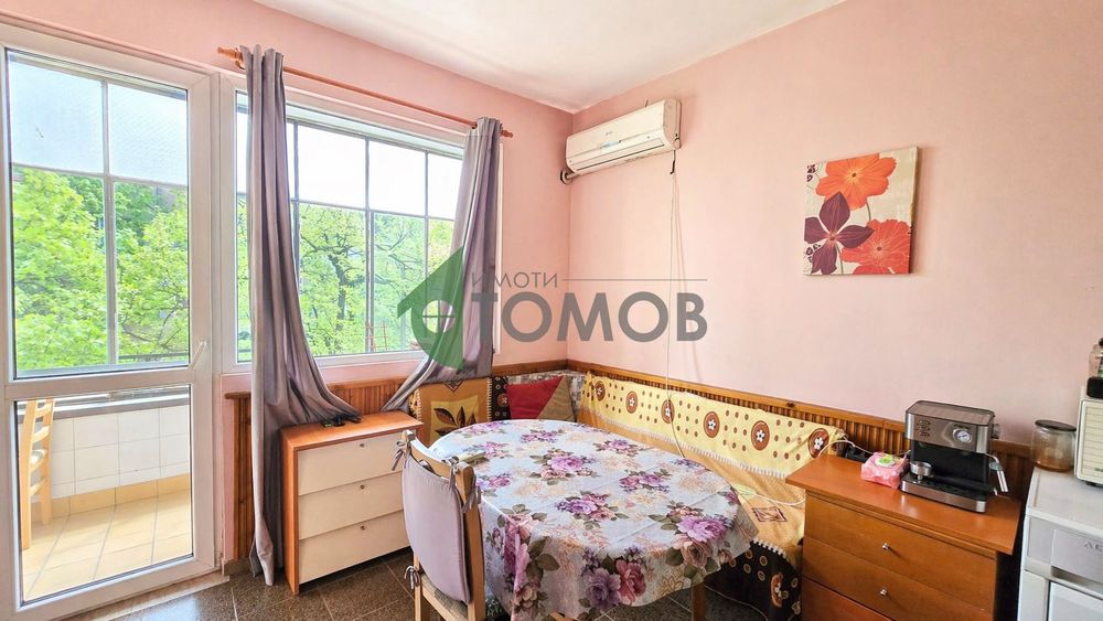 Продава се Тристаен апартамент в Стара Загора, Център - 84 кв.м за 881 €/кв.м - Снимка #6