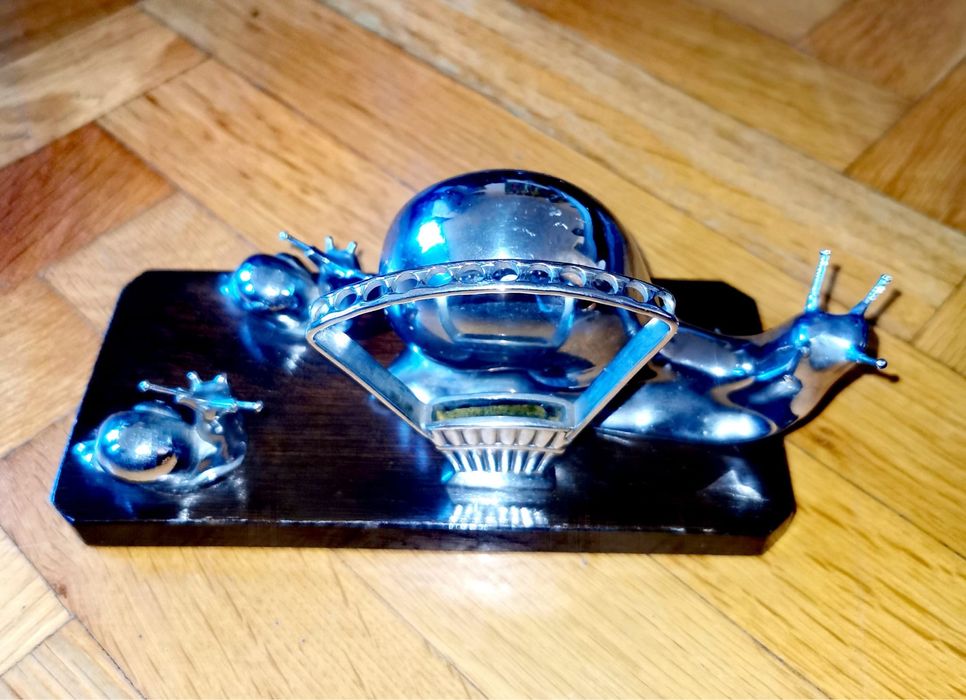 Антикварен арт деко хромиран метален държач поставка прибори за охлюви