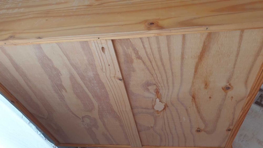 Скрин   масивно дърво