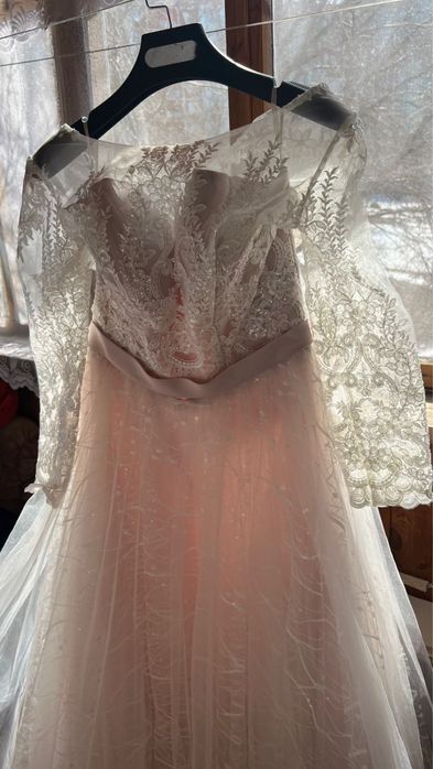 Свадебное или выпускное платье