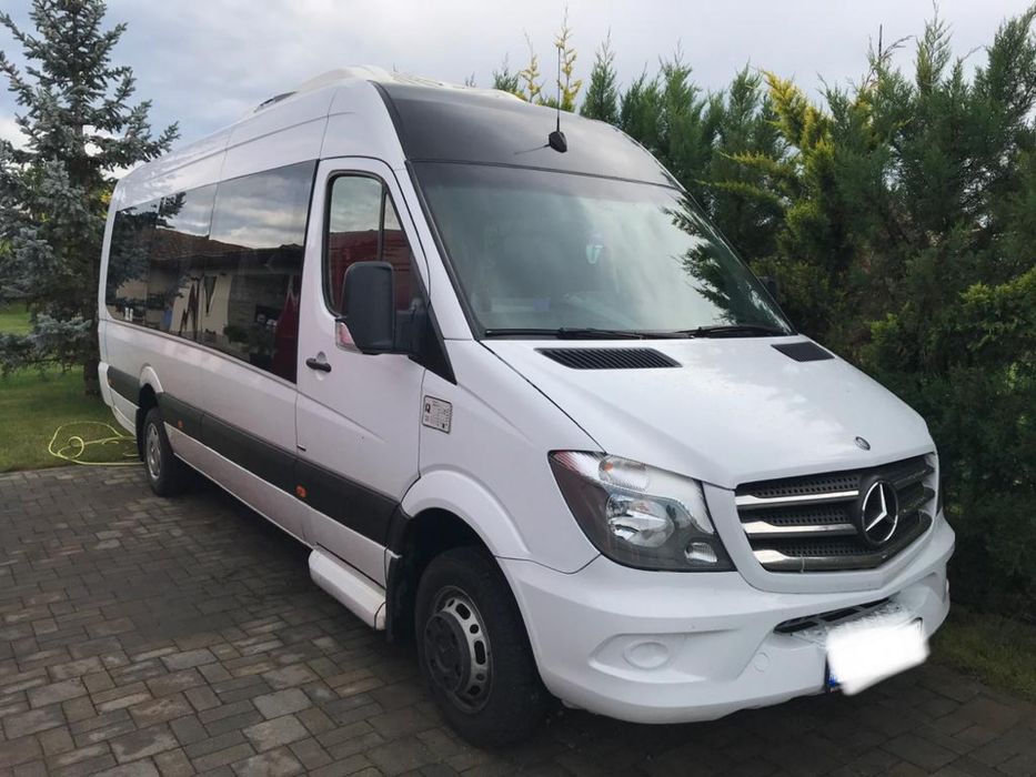 Transport persoane la cerere cu autocar/microbus inchiriere (cu Sofer)