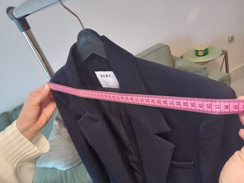 Дизайнерски дамски Костюм Donna Karan DKNY