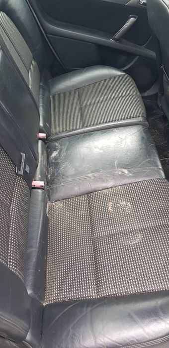 Ел.Седалки за 407 седан перфектни