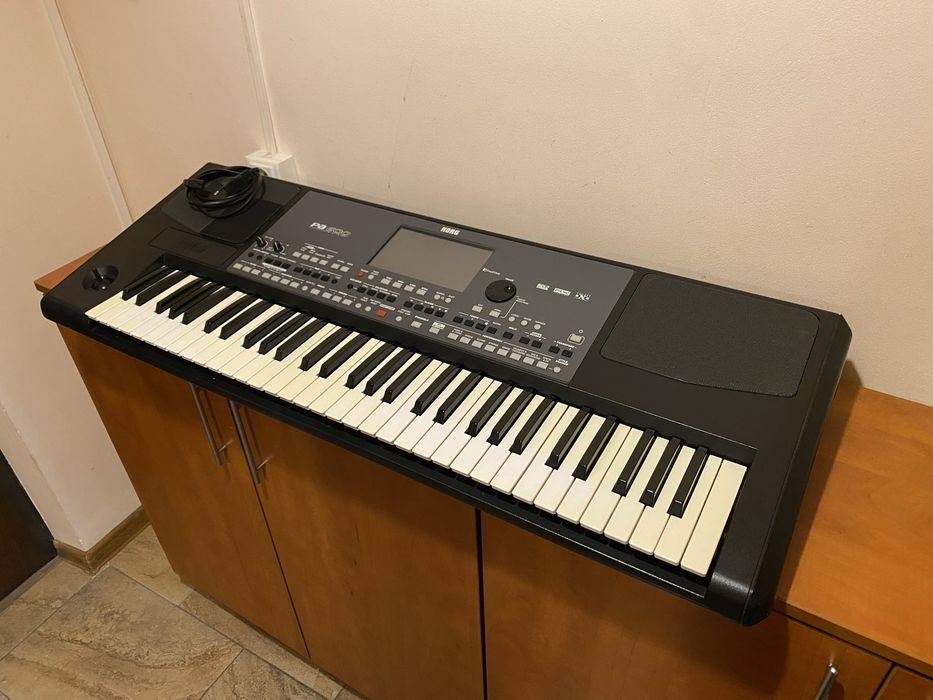 Vand Korg  Pa600 Impecabil!!! RARITATE!