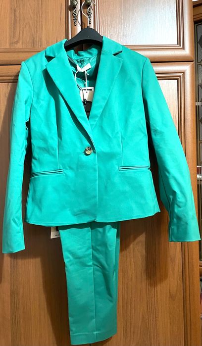 Costum/ compleu verde Mango cu pantalon nou cu eticheta